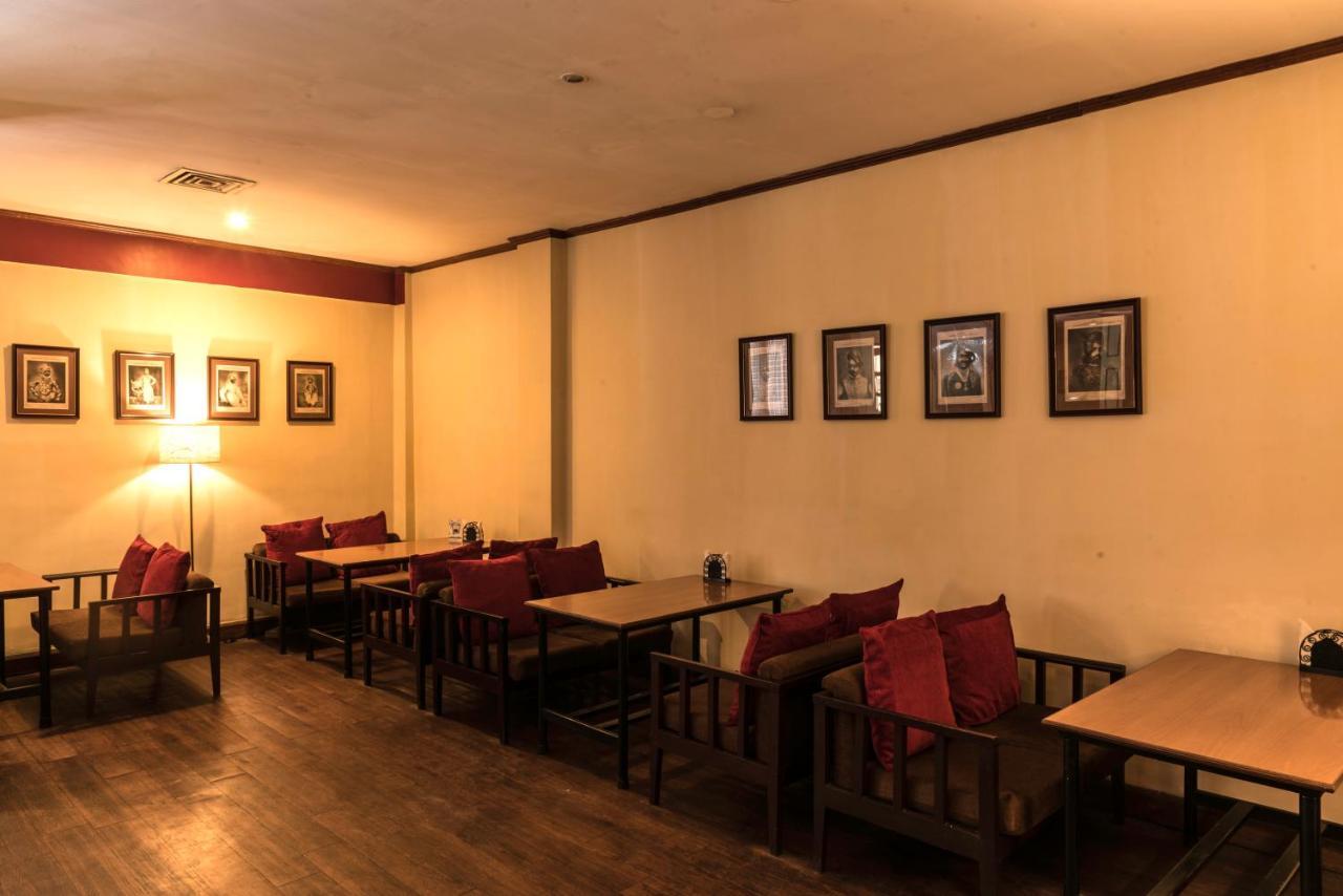 Landmark Hotels 古瓦哈提 外观 照片